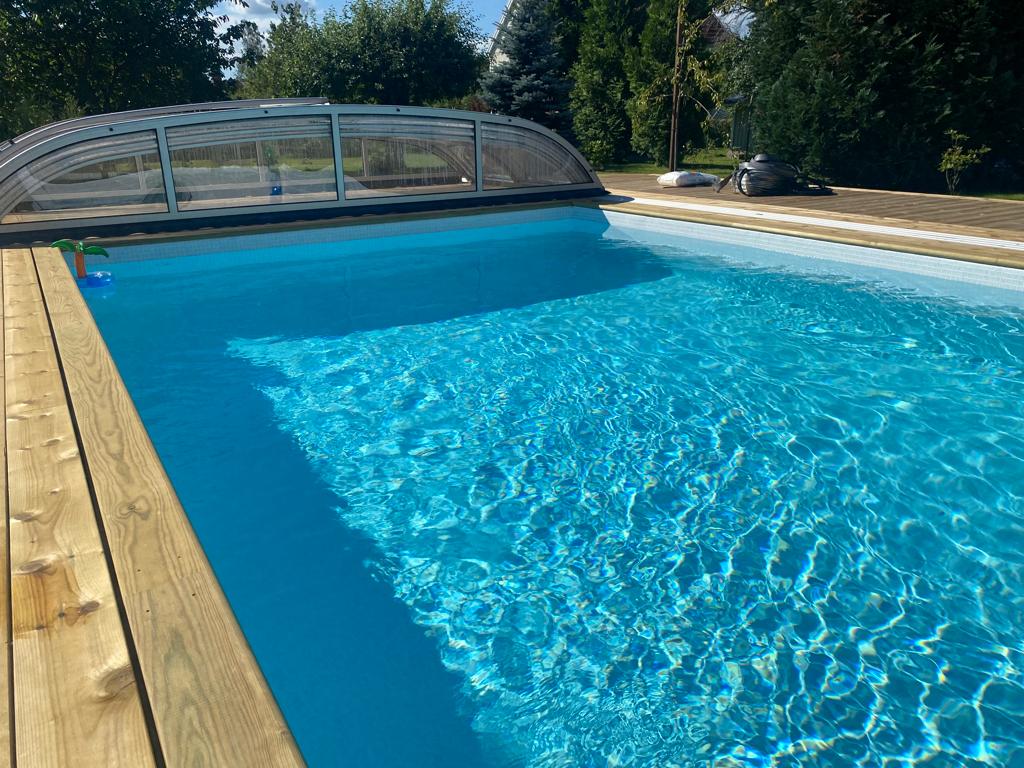 Pool med lagad pool liner